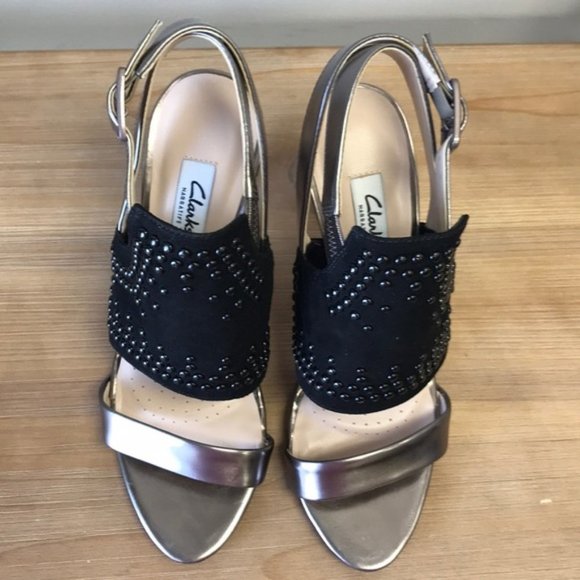 Clarks Women's Shola Curtain Fashion Sandals - Picture 6 of 8